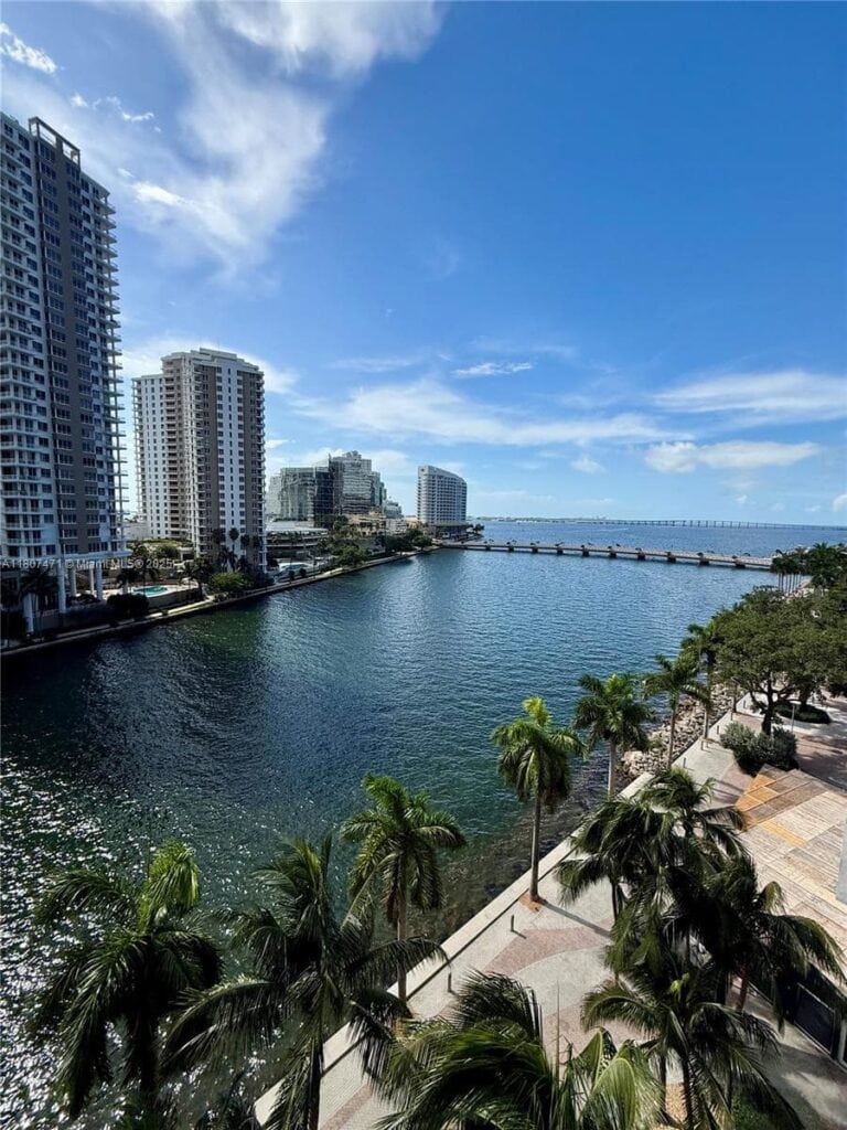 495 Brickell Ave BAY Unit 806